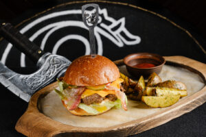 Бургер з яловичиною