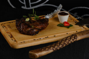 Стейк Томагавк